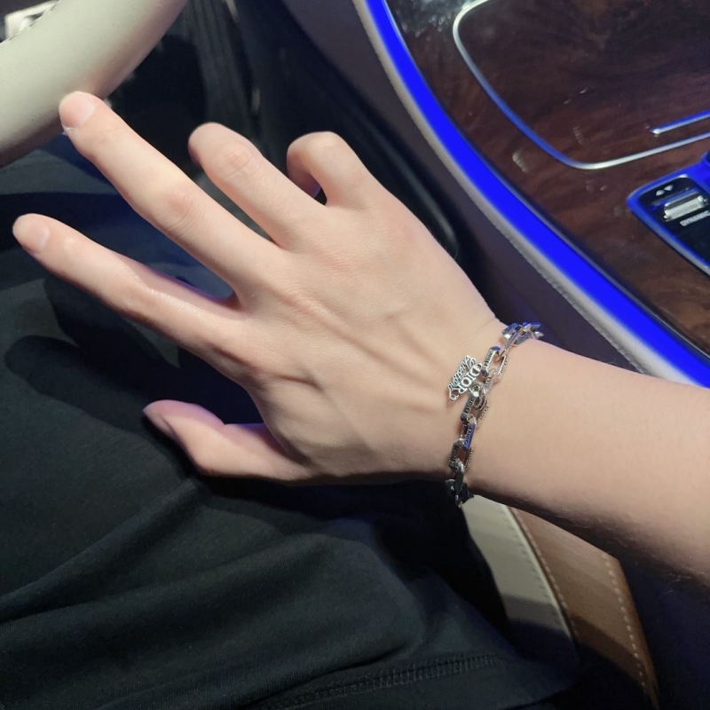 chr1st1an D10r necklaces